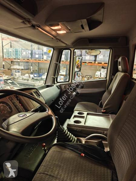 Camion Nissan