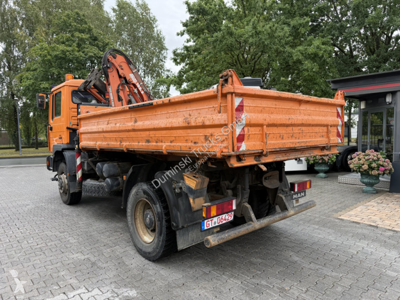 شاحنة MAN ME 18.250 4X4 Kipper mit Kran Atlas...