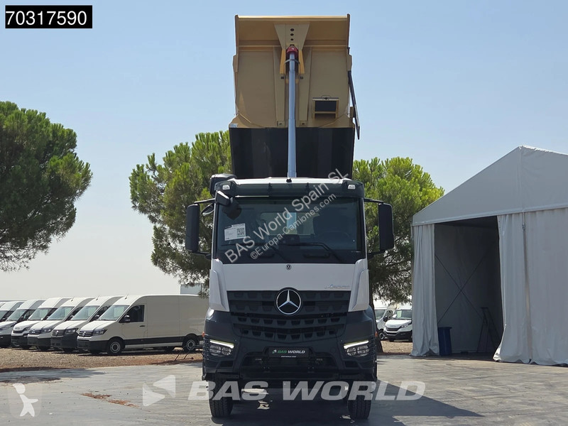 Camion Mercedes 4851 8X4 NEW!! 26m3 Tipper Full...