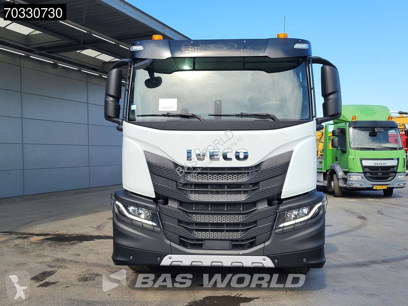 شاحنة Iveco SWay NP 400 8X2 NEW UNUSED CNG CIFA...
