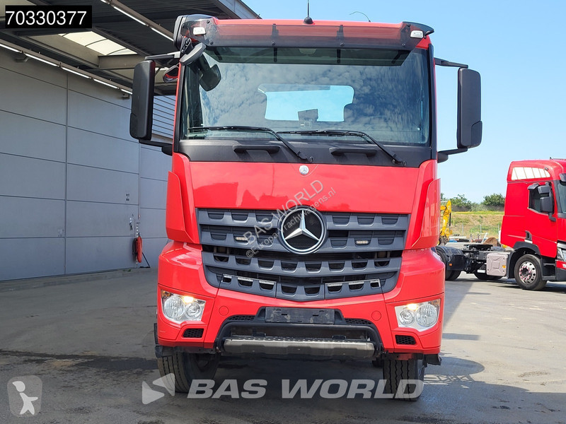 Грузовик Mercedes 4142 8X4 8x4 chassis 515cm...