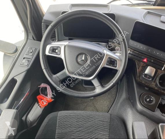 Camion Mercedes Arocs 3348 AK 6x6 Arocs 3348 AK...