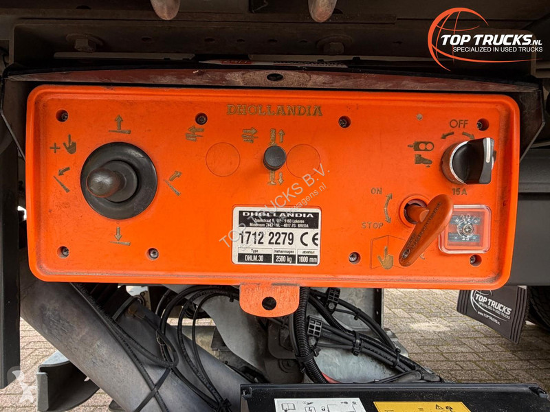 Camion DAF CF 340 FA DHollandia tail lift KG -...