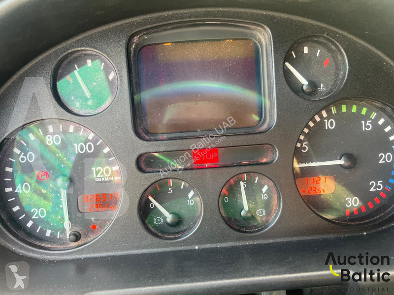 Camion DAF FAD