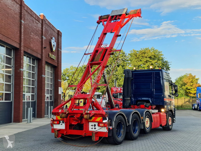 Camion Volvo 13500 Globetrotter 8x4*4 - Cable...