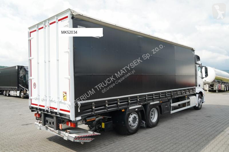 Camion Mercedes 2545