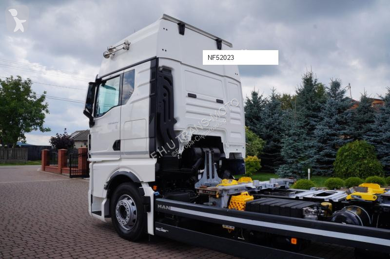 Vrachtwagen MAN TGX 26.470 GX 6x2 BDF RAMA DO...