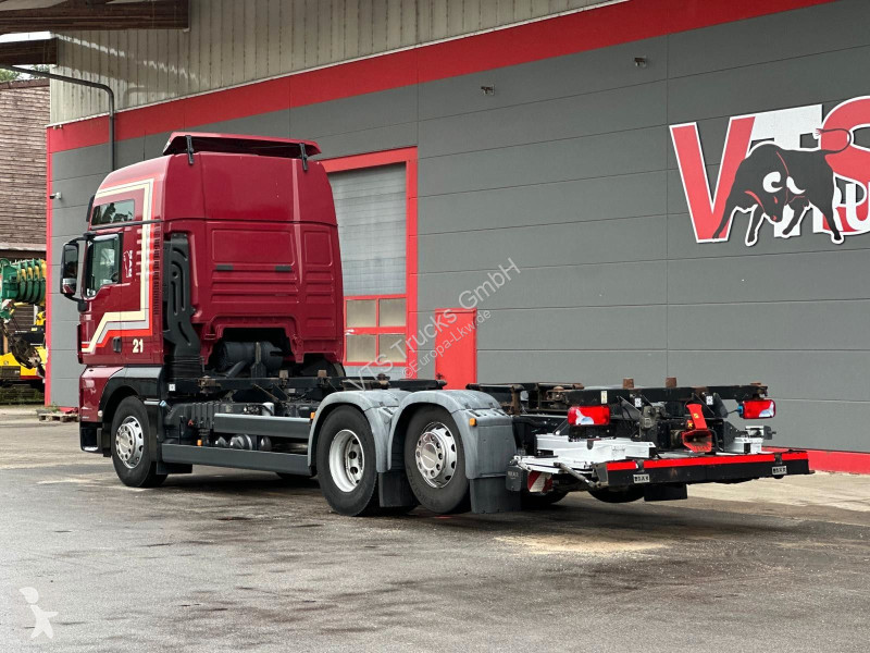 Vrachtwagen MAN 26.460 6x2 LL / EBA / LGS / ACC...