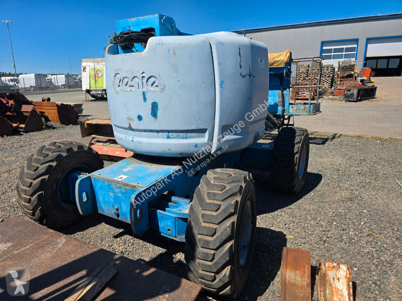 Camion  Genie Z45 / 25 Gelenkarbeitsbühne Bühne