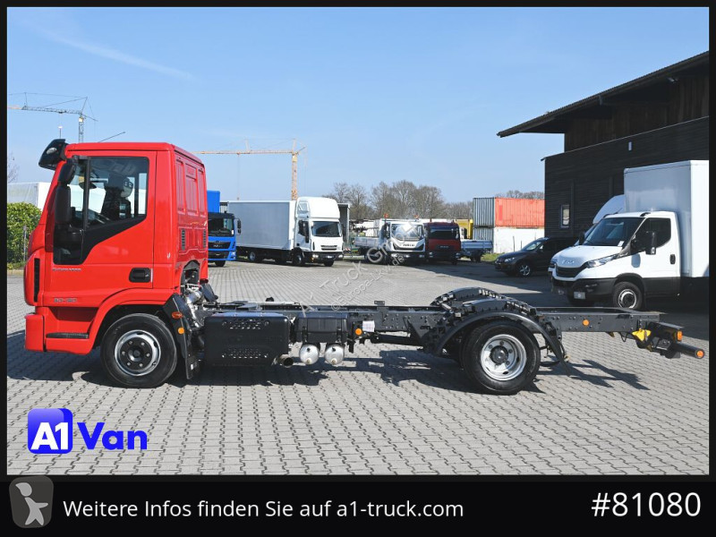 Vrachtwagen Iveco Eurocargo 80E19 Fahrgestell,...