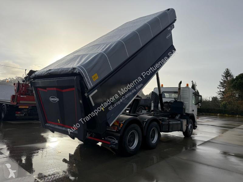 Camion Volvo 440