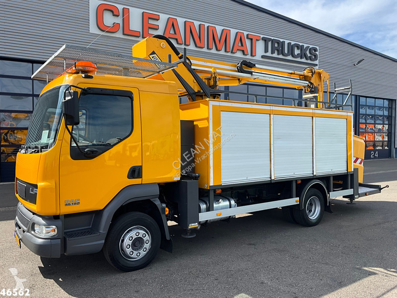 Vrachtwagen DAF LF 150 Custers 16,5 meter