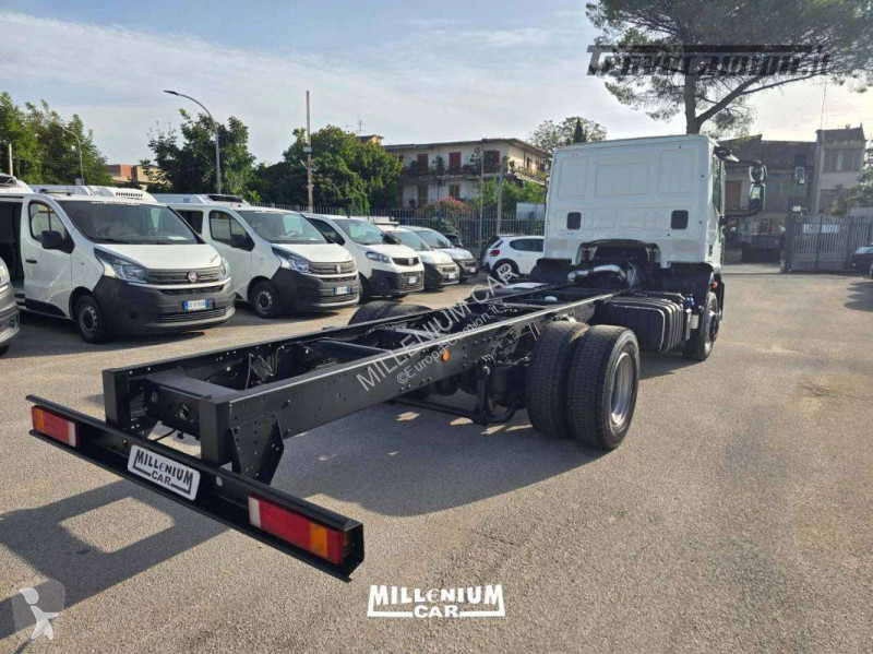 Vrachtwagen Iveco 160E22 TELAIO 2018 EURO 6...