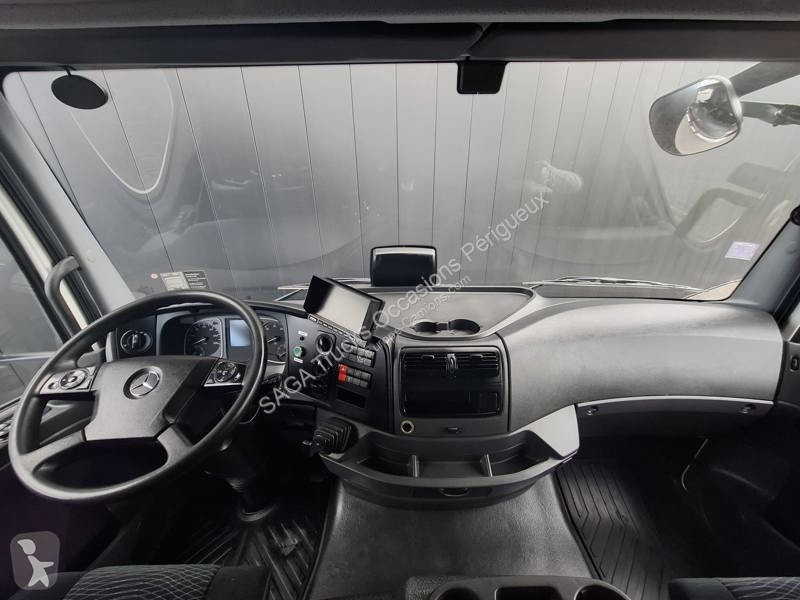 Kamion Mercedes 1218 Fourgon ClassicSpace 2.30M