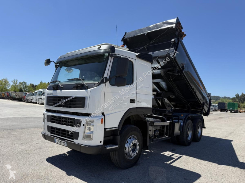 Camion Volvo 400