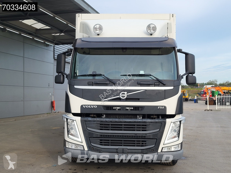 Vrachtwagen Volvo 330  6X2 Full Air suspension...