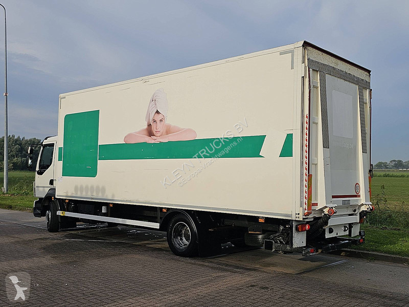 Vrachtwagen Volvo 25012