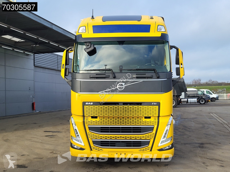 Camión Volvo 460 6X2 Curtainsider LNG Engine...