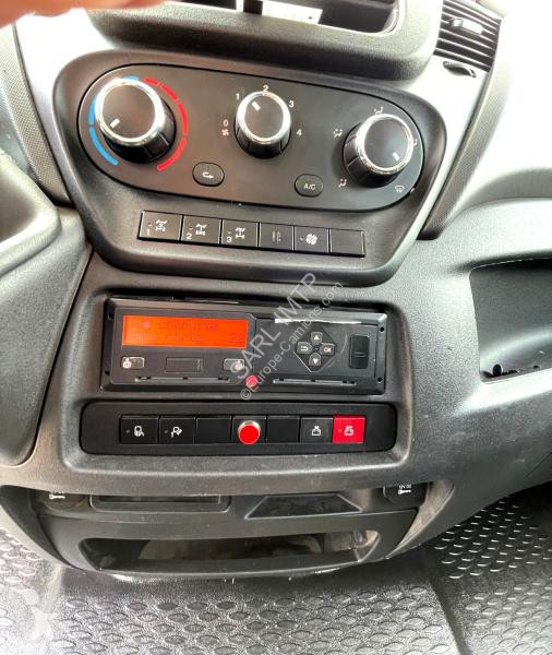Camión Iveco  4X4 VASP BENNE ARRIERE RIDELLES