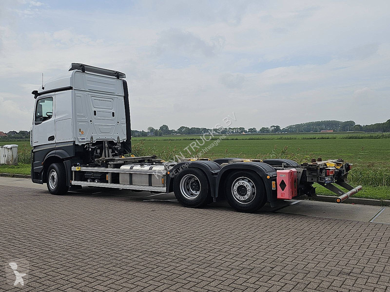 Camion Mercedes ACTROS 2548 6X2 RETARDER WB490