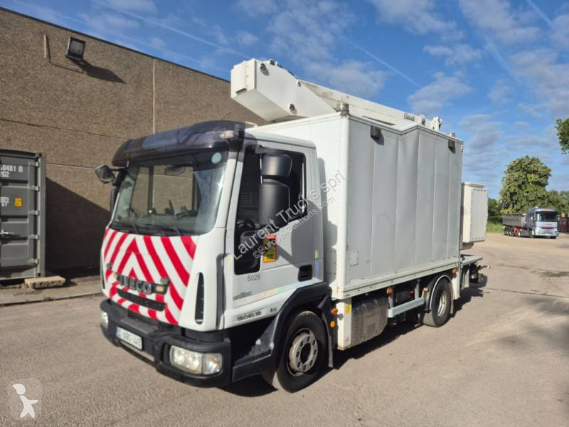 Vrachtwagen Iveco