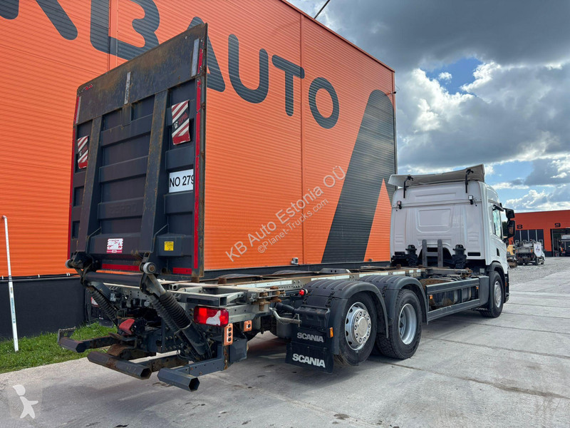Vrachtwagen Scania P 500 6x2*4 9 TON FRONT AXE...