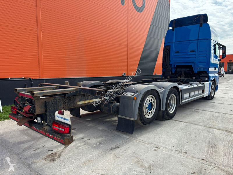 Camión MAN TGX 6x2*4 INTARDER / CHASSIS L=7897 mm