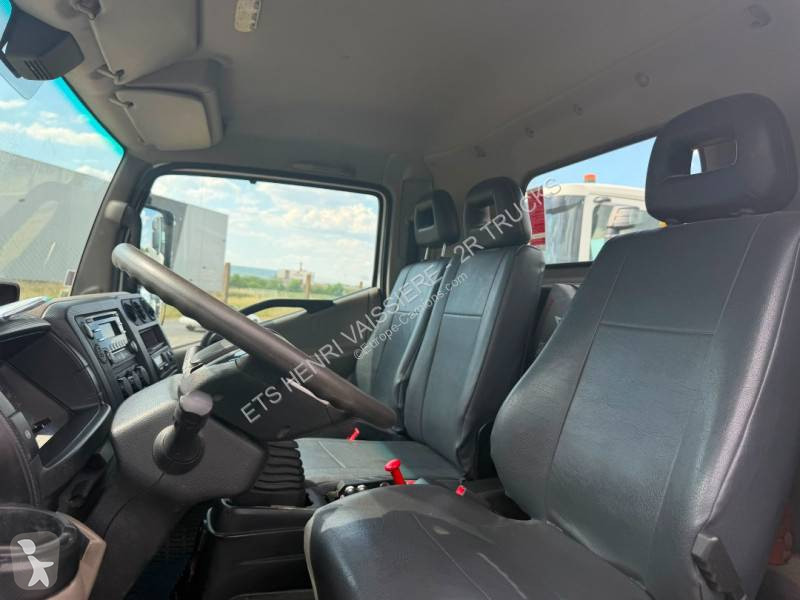 Vrachtwagen Nissan