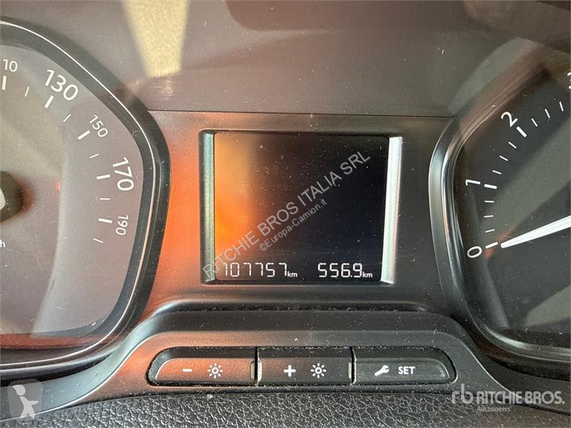 Camión Opel Vivaro 1.5 75 KW KA L2H1 Selection