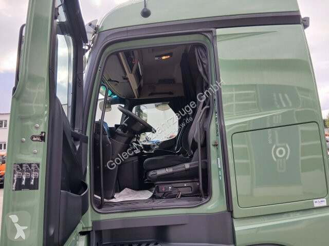 Camion Mercedes 1851 4x2 BL Fahrgestell...