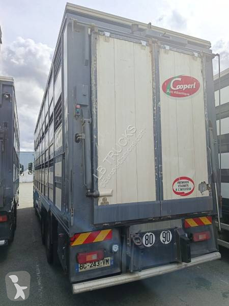 Camión Volvo 420