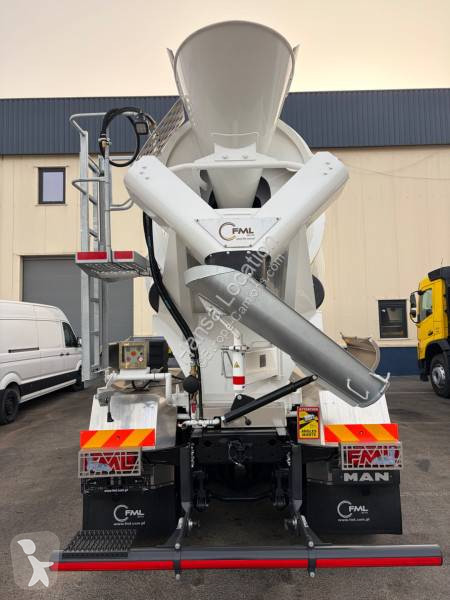 MAN 32.440 concrete