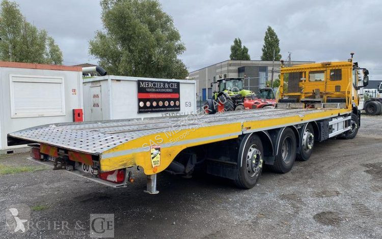 Porte engins Iveco