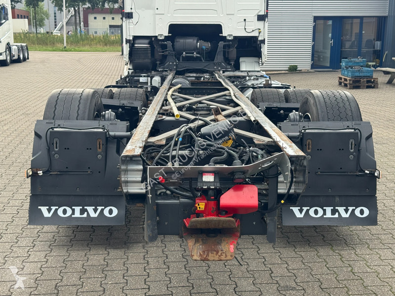 Volvo 500 6x2*4 WB 4.80 Globetrotter VIN KA truck