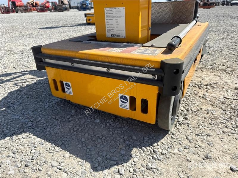 升降机 JLG ECOLIFT Vertical Mast Lift