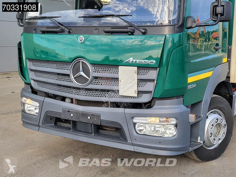 Camión Mercedes 1324 4X2 13tonner 1500kg...