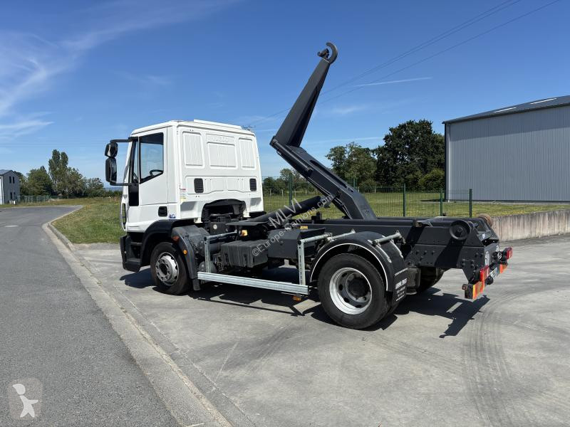 Camión Iveco 120E18