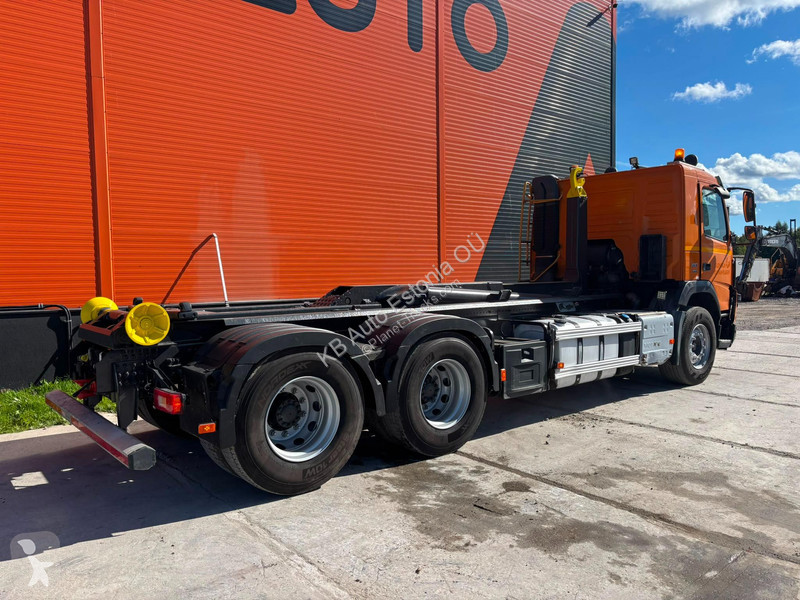 Camión Volvo FMX 6x4 HIAB XR 21 ton / L=5900 mm