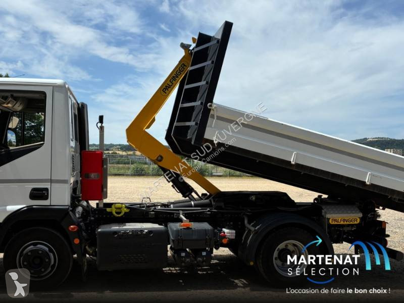 Kamion Iveco 100 E 22 K tector