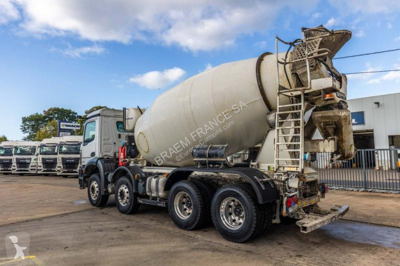Техника для бетона Mercedes  AROCS 3240...