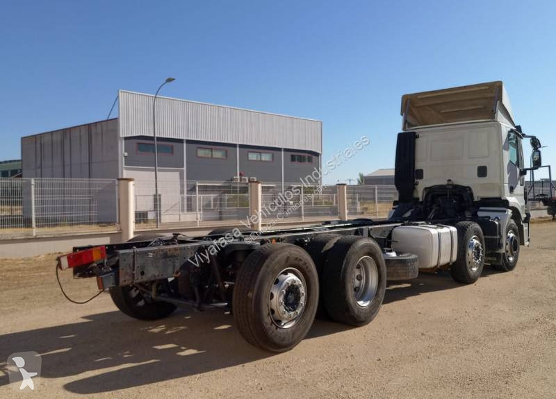 Kamion Iveco AD 320 S 42 Y/PS