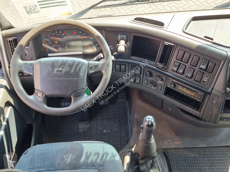 Kamion Volvo 460 6x2*4 - Chassis - Steering...