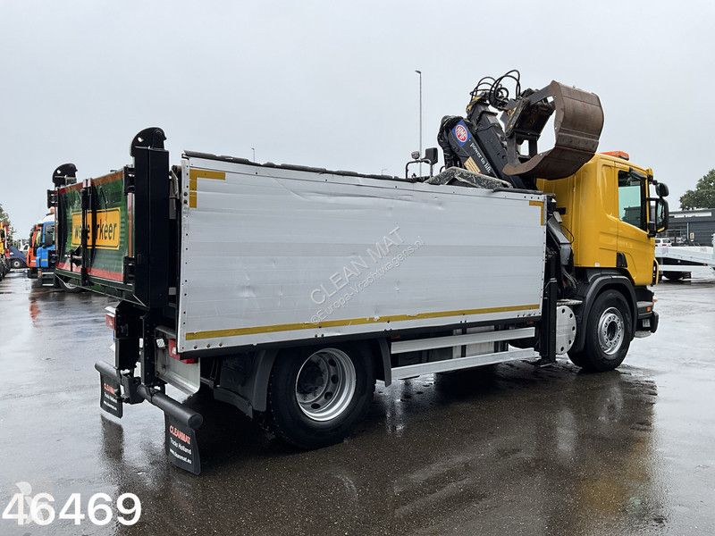 Kamion Scania 280 HMF 12 Tonmeter Z-kraan