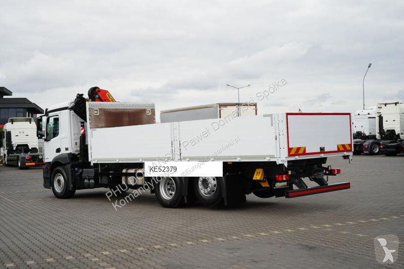Teherautó Mercedes PK 18002,