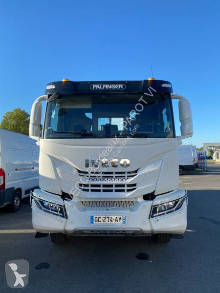 Kamion Iveco 480