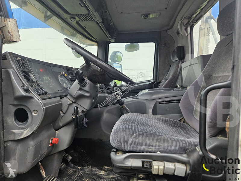 Kamion Scania P 94 B