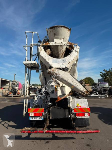 Kamion Renault 380