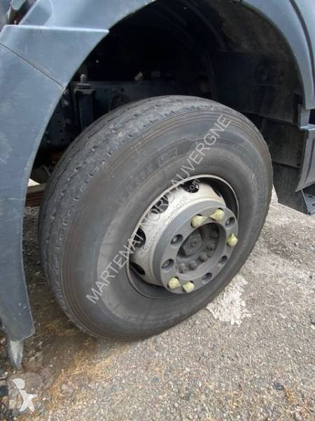 Camión Iveco 190 T 33