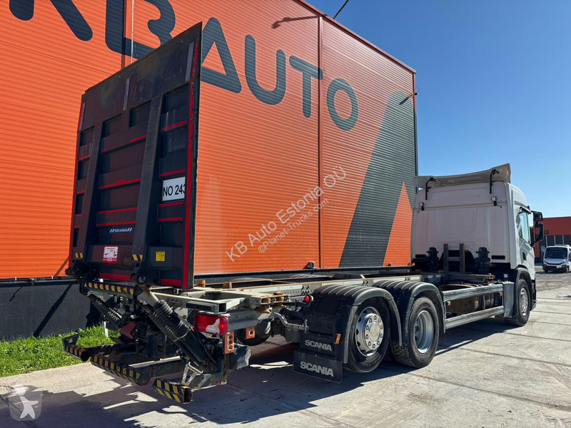 Camión Scania P 500 6x2*4 9 TON FRONT AXE /...