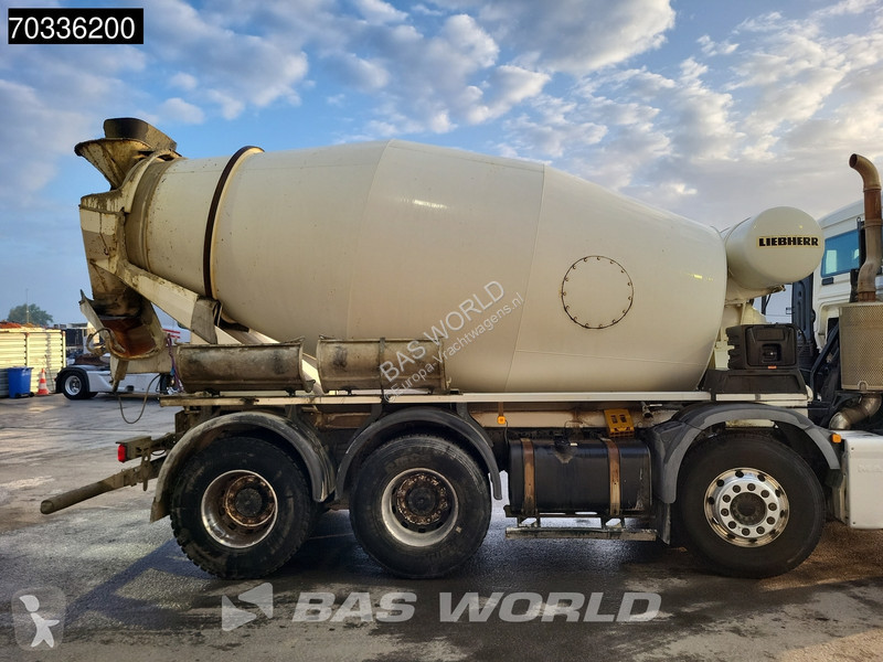 Camión MAN 32.420  8X4 Liebherr 9m3 Mixer Full...